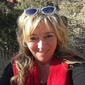 Meet your Posher, Brenda